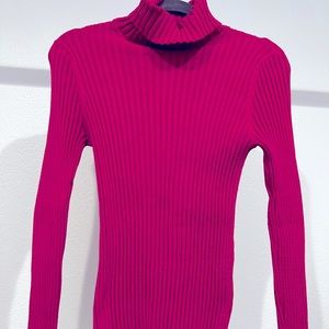 Pink/Hot Pink color turtleneck long sleeve sweater XL, fitting